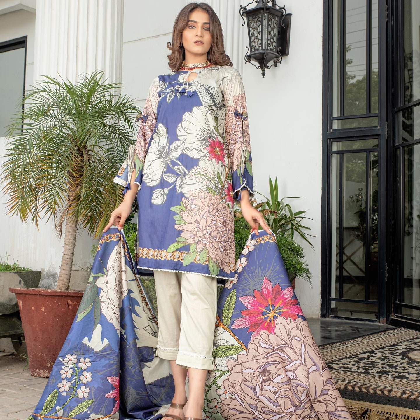 'GUL E NASREEN' Printed lawn collection.