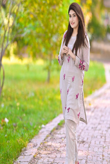 Gray Fabric: Karandi