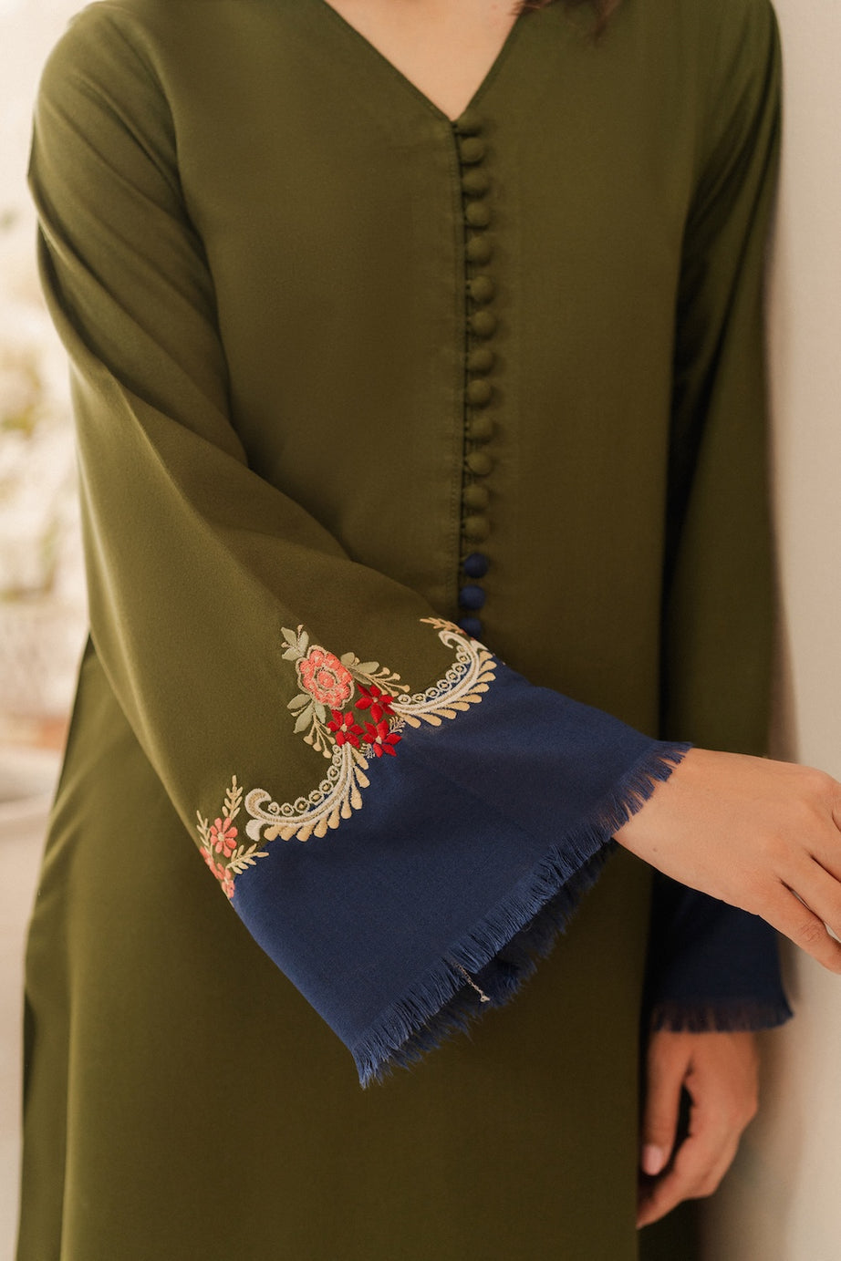 3PC Unstitched Dhanak Embroidered Shirt with Dhanak Dupatta MT-112 A