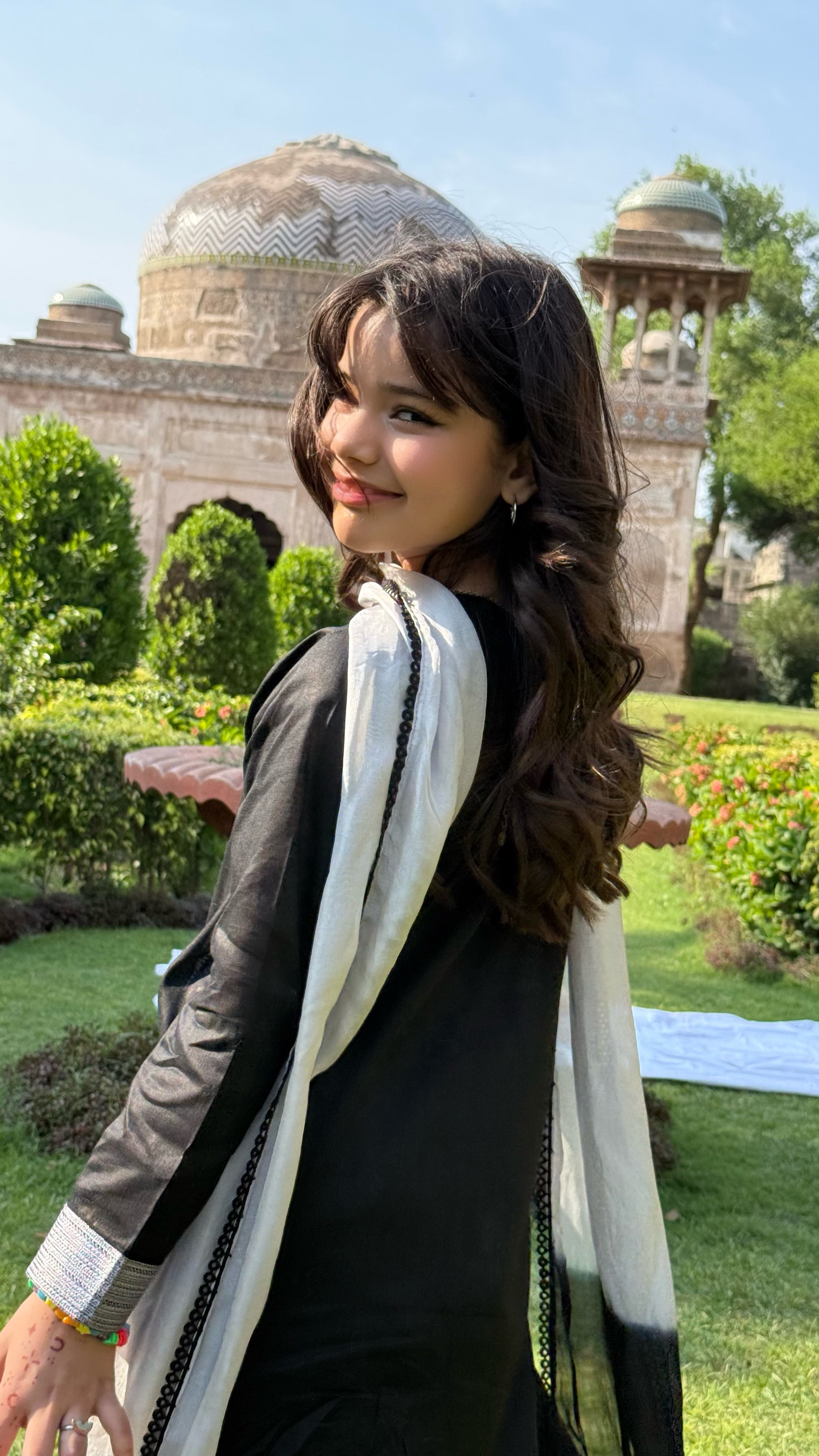 Siyah - Noor